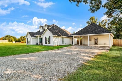 720 Daniel Street, Blossom TX 75416 - Photo 3