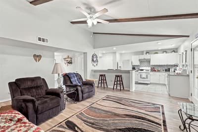 1444 Applegate Drive, Lewisville TX 75067 - Photo 5