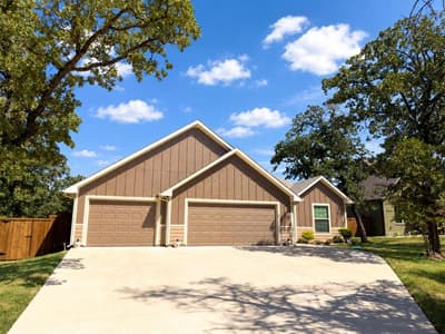 214 Colt Drive, Lake Kiowa TX 76240