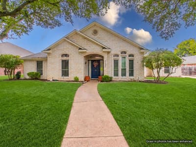 9505 Lost Trails Drive, Waco TX 76712 - Photo 2