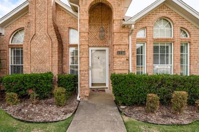 1110 Emily Lane, Carrollton TX 75010 - Photo 3