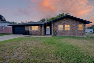 708 E High Street, Wills Point TX 75169