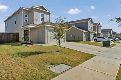 1417 Silver Spruce Lane, Fort Worth TX 76140 - Photo 2