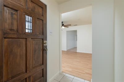 2204 Cales Drive, Arlington TX 76013 - Photo 5