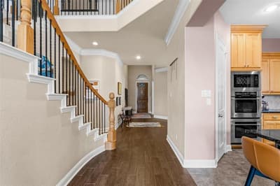 1005 High Hawk Trail, Euless TX 76039 - Photo 5