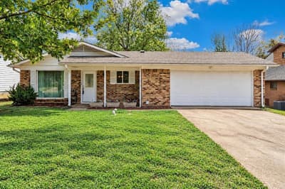 1109 S Valentine Drive, Sherman TX 75090