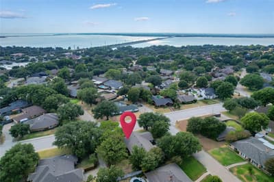 402 Coachlight Trail, Rockwall TX 75087 - Photo 2