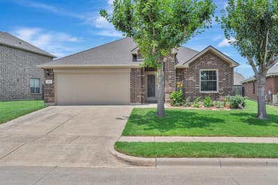 933 Keel Line Drive, Crowley TX 76036