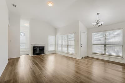 7810 Ivy Lane, Rowlett TX 75089 - Photo 2