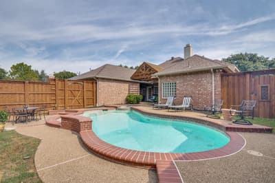 4914 Petersburg Drive, Rowlett TX 75088