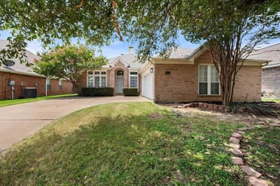 6604 High Brook Drive, Fort Worth TX 76132 - Photo 2
