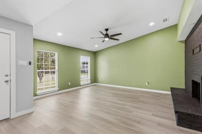800 Netherland Drive, Arlington TX 76017 - Photo 5