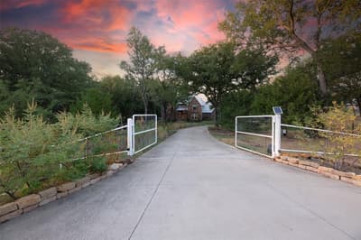 760 Amber Lane, Little Elm TX 75068 - Photo 2