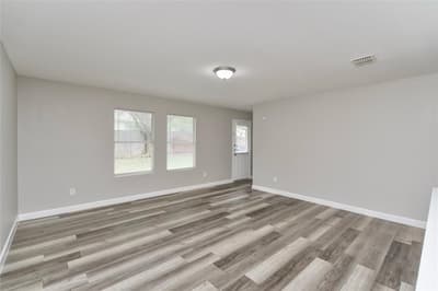 829 Santa Rosa Drive, Fort Worth TX 76052 - Photo 5