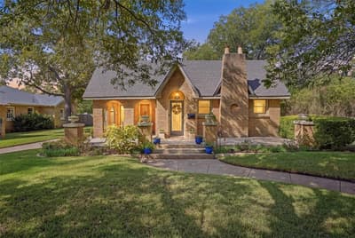 704 Forrest Avenue, Cleburne TX 76033