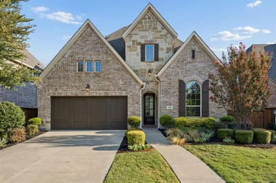732 Thoroughbred Avenue, Frisco TX 75036