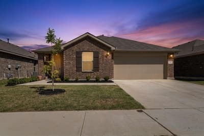 616 Sand Point Drive, Fort Worth TX 76131 - Photo 3