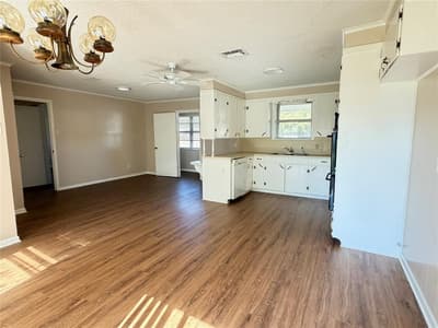 111 E Dawn Drive, Robinson TX 76706 - Photo 5