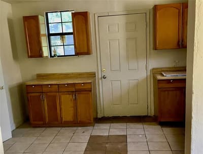 4623 Spring Garden Road, Dallas TX 75215 - Photo 5