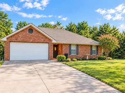 1107 Oxford Drive, Gainesville TX 76240