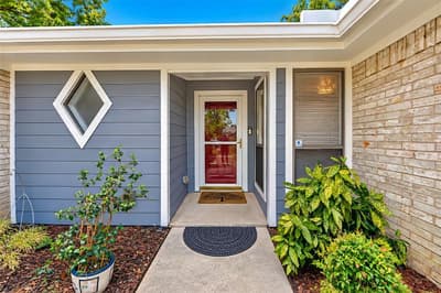 2941 Cresthaven Drive, Grapevine TX 76051 - Photo 3