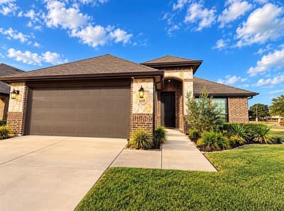 100 Gardenia Drive, Azle TX 76020 - Photo 2
