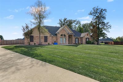 214 Cornerstone Boulevard, Haughton LA 71037 - Photo 2