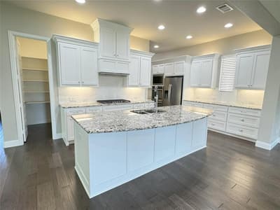 2923 Bold Ruler Road, Celina TX 75009 - Photo 5