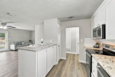 1404 Hillside Drive, Midlothian TX 76065 - Photo 5