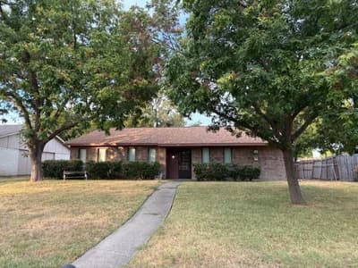 1909 Bosque Drive, Garland TX 75040