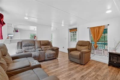 916 Fawn Drive, Granbury TX 76049 - Photo 4
