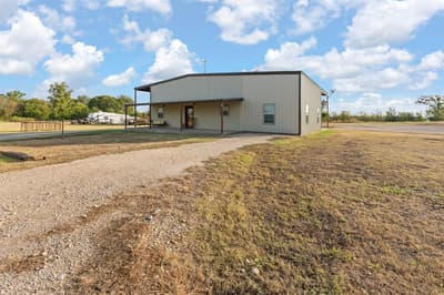 685 County Road 1102, Rio Vista TX 76093 - Photo 2