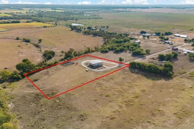685 County Road 1102, Rio Vista TX 76093 - Photo 4