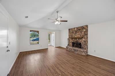 1613 19th Street, Plano TX 75074 - Photo 5