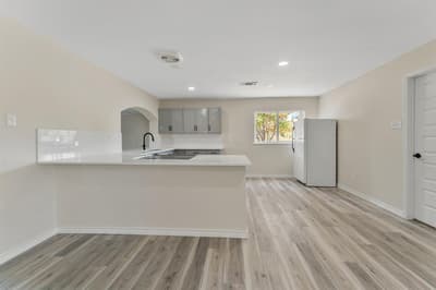 4910 Frontier Road, Garland TX 75043 - Photo 4