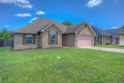 340 Avondale Lane, Bossier City LA 71112 - Photo 2