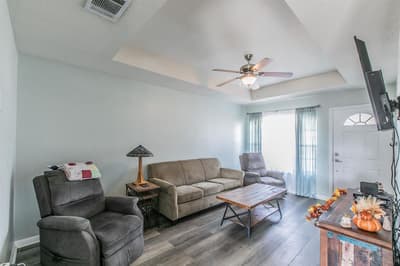 212 Broken Arrow Drive, Lacy Lakeview TX 76705 - Photo 2
