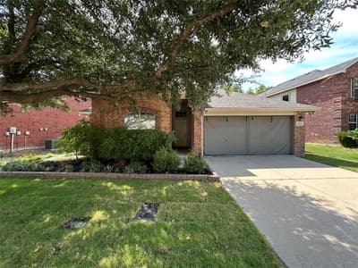 929 Warbler, Aubrey TX 76227 - Photo 2