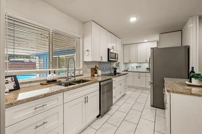 633 Lewis Drive, Hurst TX 76054 - Photo 4