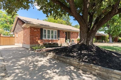 6759 E Mockingbird Lane, Dallas TX 75214 - Photo 3