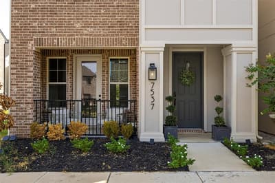 7537 Laburnam Road, Dallas TX 75228 - Photo 2