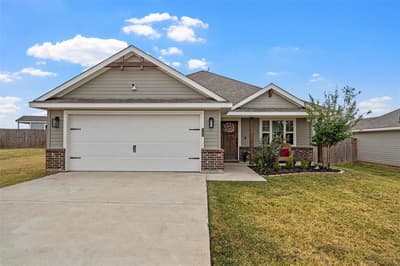 103 Olivia Street, Hillsboro TX 76645