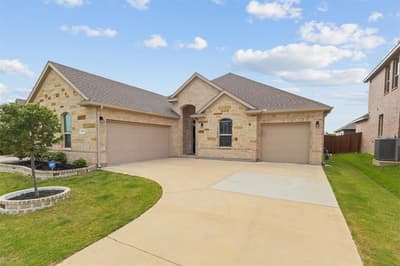 3615 Orchard Street, Grand Prairie TX 76065 - Photo 2