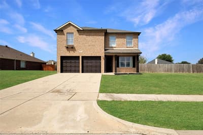 951 Zachary Drive, Arlington TX 76002