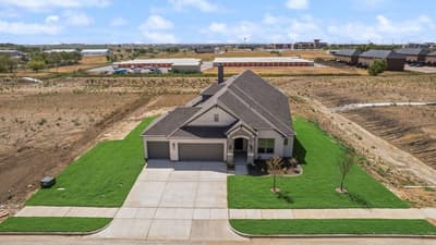 7006 Lilly Lane, Sanger TX 76266 - Photo 2