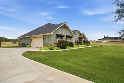 133 Kingston Lane, Weatherford TX 76087 - Photo 2