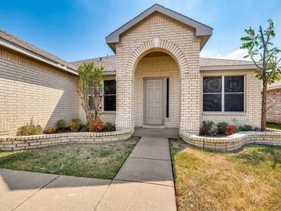 2459 Frontier Drive, Grand Prairie TX 75052 - Photo 5