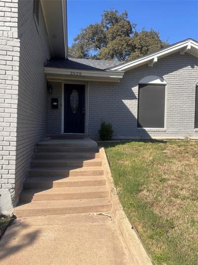 3528 Walton Avenue, Fort Worth TX 76133 - Photo 2