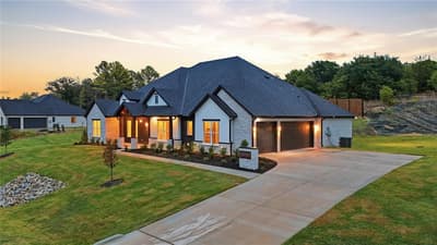 1011 Meadow Wood Terrace, Azle TX 76020 - Photo 2