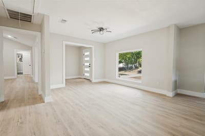 5408 Aspen Lane, Fort Worth TX 76112 - Photo 4